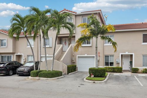 167 Riviera Cir, Weston, FL, 33326-3115 | Card Image