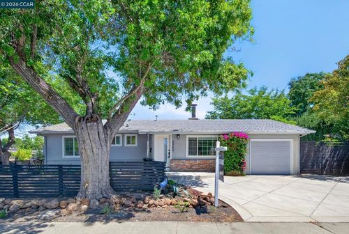 2245 Krueger Dr, Concord, CA, 94520-1750 | Card Image