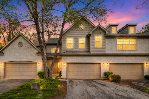 2833 Granite Ct, Crystal Lake, IL, 60012-2609 | Card Image