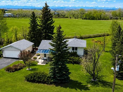 450151 118 Street E, Rural Foothills County, AB, T1V1N3 | Card Image
