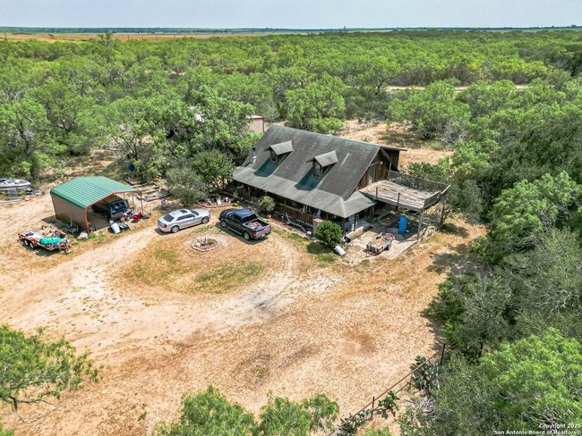 120 Dickerson Rd, House other with 3 bedrooms, 2 bathrooms and null parking in Bigfoot TX | Image 46