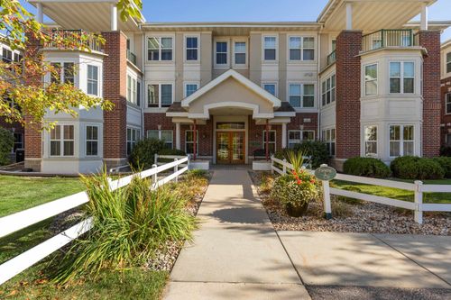 unit-103-8510 Greenway Blvd, Middleton, WI, 53562-3590 | Card Image