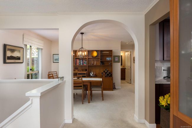 927 - 6880 Wallace Dr, Townhouse with 2 bedrooms, 3 bathrooms and 2 parking in Brentwood Bay BC | Image 8