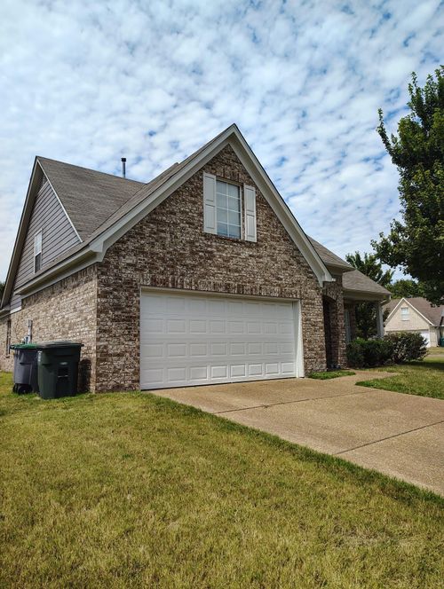 1165 E Cortona Cir, Cordova, TN, 38018-6973 | Card Image