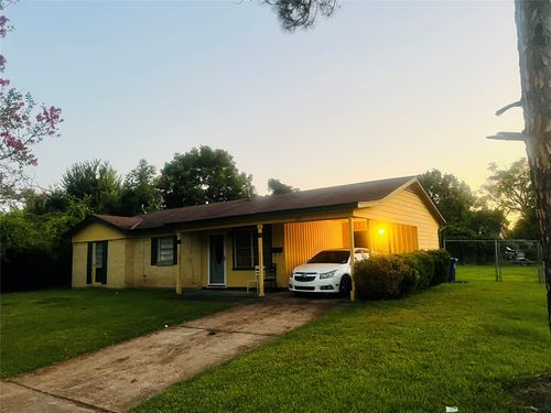 1209 Crestmoor Dr, Shreveport, LA, 71107-5524 | Card Image