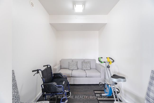 310 - 5005 Harvard Rd, Condo with 3 bedrooms, 2 bathrooms and 1 parking in Mississauga ON | Image 26
