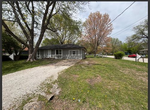 2541 E Commercial St, Springfield, MO, 65803-5188 | Card Image