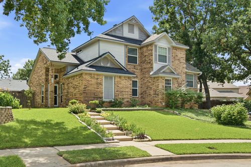 2702 Ansley Ct, Euless, TX, 76039-4035 | Card Image
