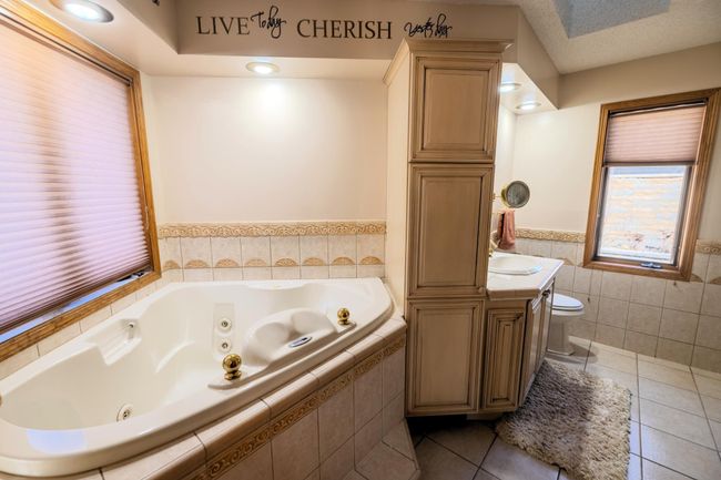 1569 Floan Point Rd, House other with 5 bedrooms, 3 bathrooms and null parking in East Gull Lake MN | Image 38