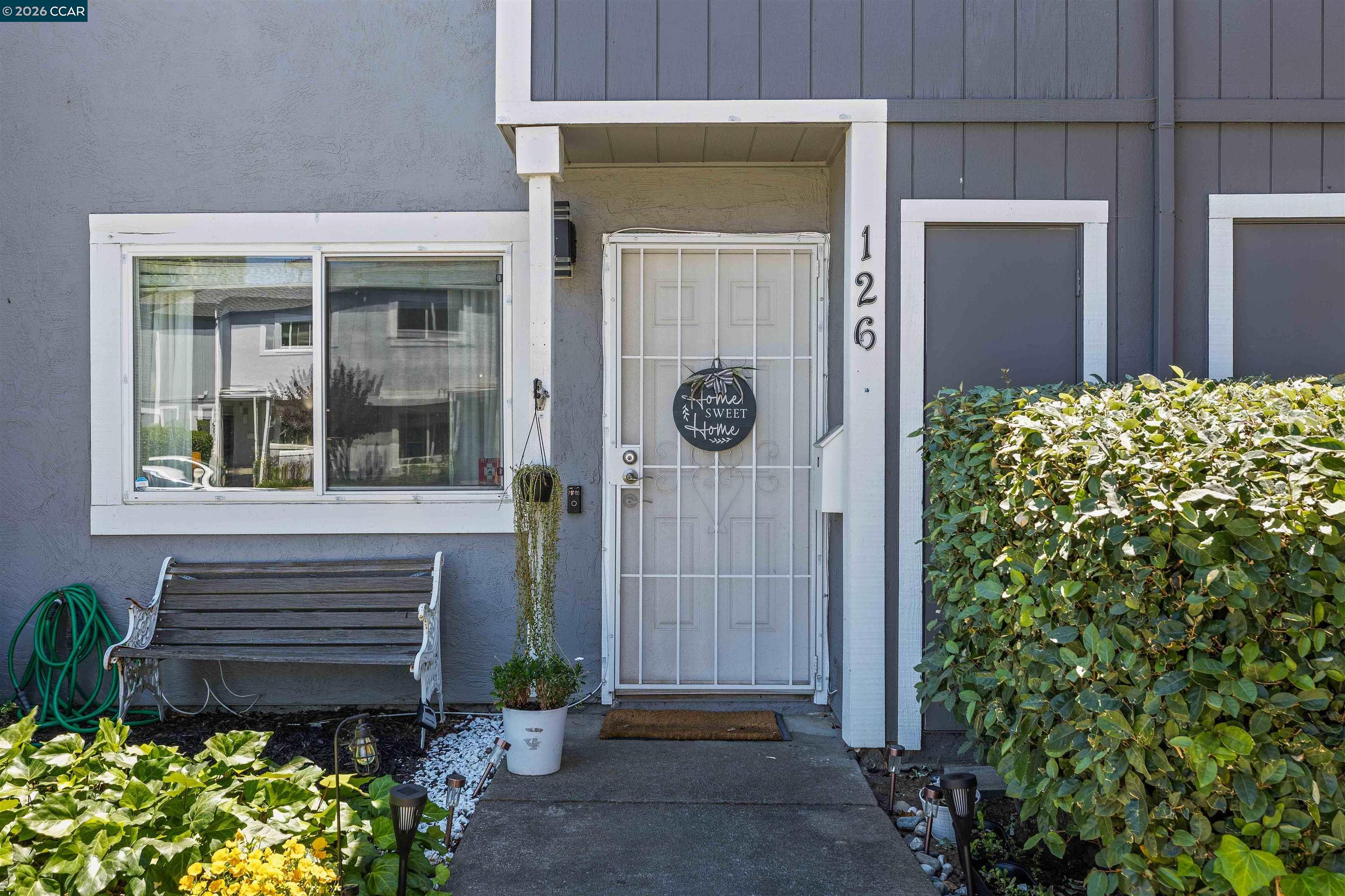Residential in Martinez