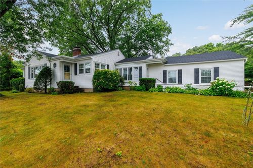 95 Priscilla Dr, Cranston, RI, 02921-1517 | Card Image