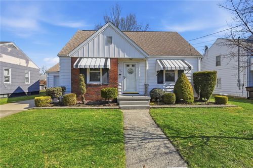 707 Tidball Ave, Grove City, PA, 16127-1447 | Card Image
