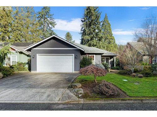 1101 Madison St, Silverton, OR, 97381-2407 | Card Image