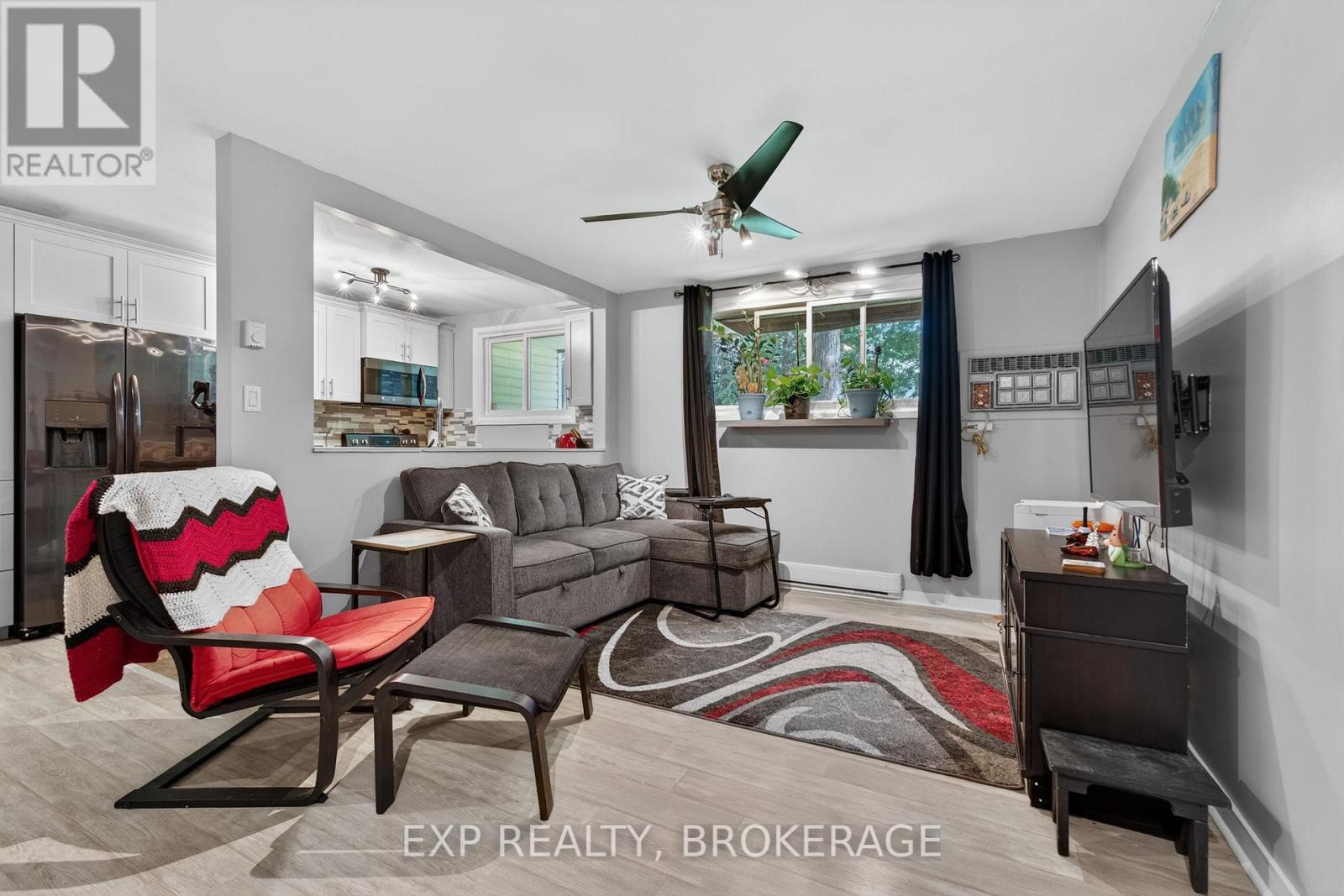 Residential in Kingston (North of Taylor-Kidd Blvd) 4