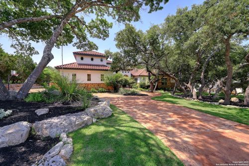 133 Fair Spgs, Boerne, TX, 78006-9283 | Card Image