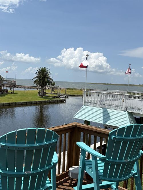 1255 Sailfish St, Bayou Vista, TX, 77563-2716 | Card Image