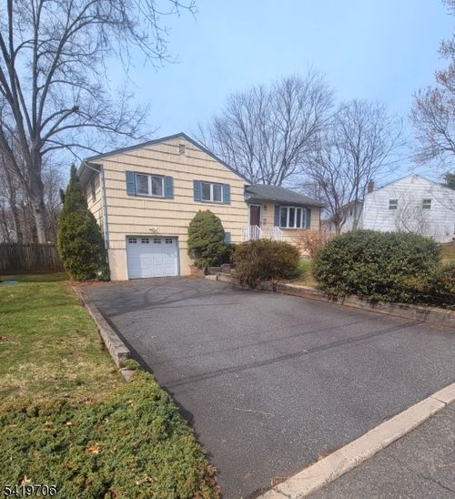 117 Tillotson Rd, Fanwood, NJ, 07023-1481 | Card Image