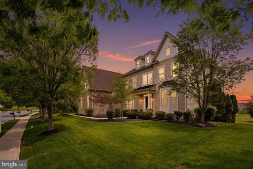 512 Championship Dr, HARLEYSVILLE, PA, 19438-2177 | Card Image