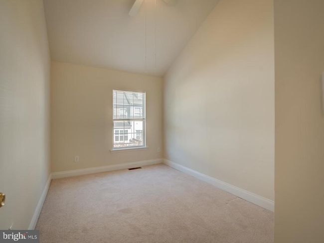 13510 Turquoise Ln, Townhouse with 4 bedrooms, 4 bathrooms and null parking in HERNDON VA | Image 41