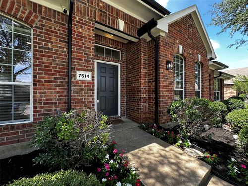 7514 Amesbury Ln, Rowlett, TX, 75089-3879 | Card Image