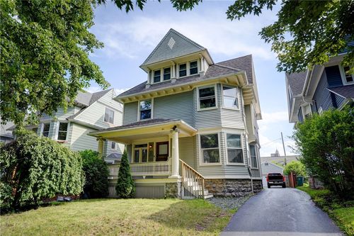 31 Birch Crescent, Rochester, NY, 14607 | Card Image
