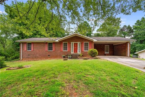 54 Ridgewood Dr, Cleveland, GA, 30528-1558 | Card Image