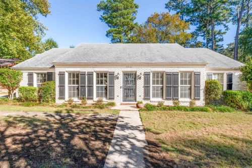 41 Coachlight Dr, Little Rock, AR, 72227-5638 | Card Image