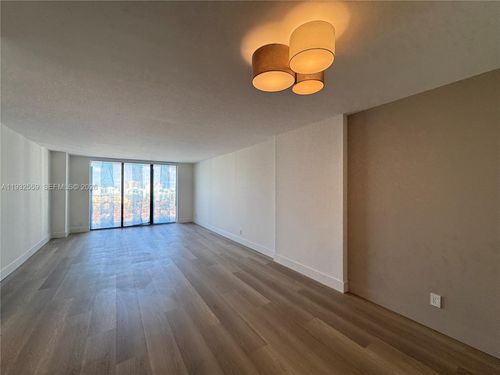 apt-1714-18151 Ne 31st Ct, Aventura, FL, 33160-2652 | Card Image