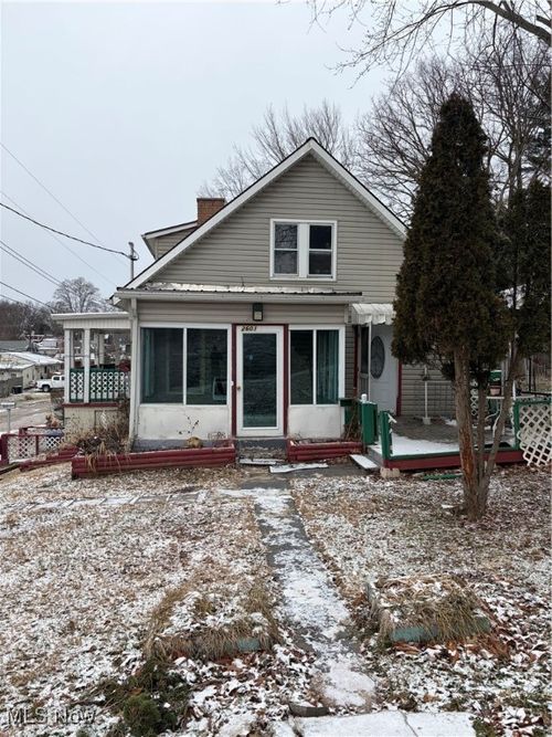 2601 Cypress St, Parkersburg, WV, 26101-2829 | Card Image