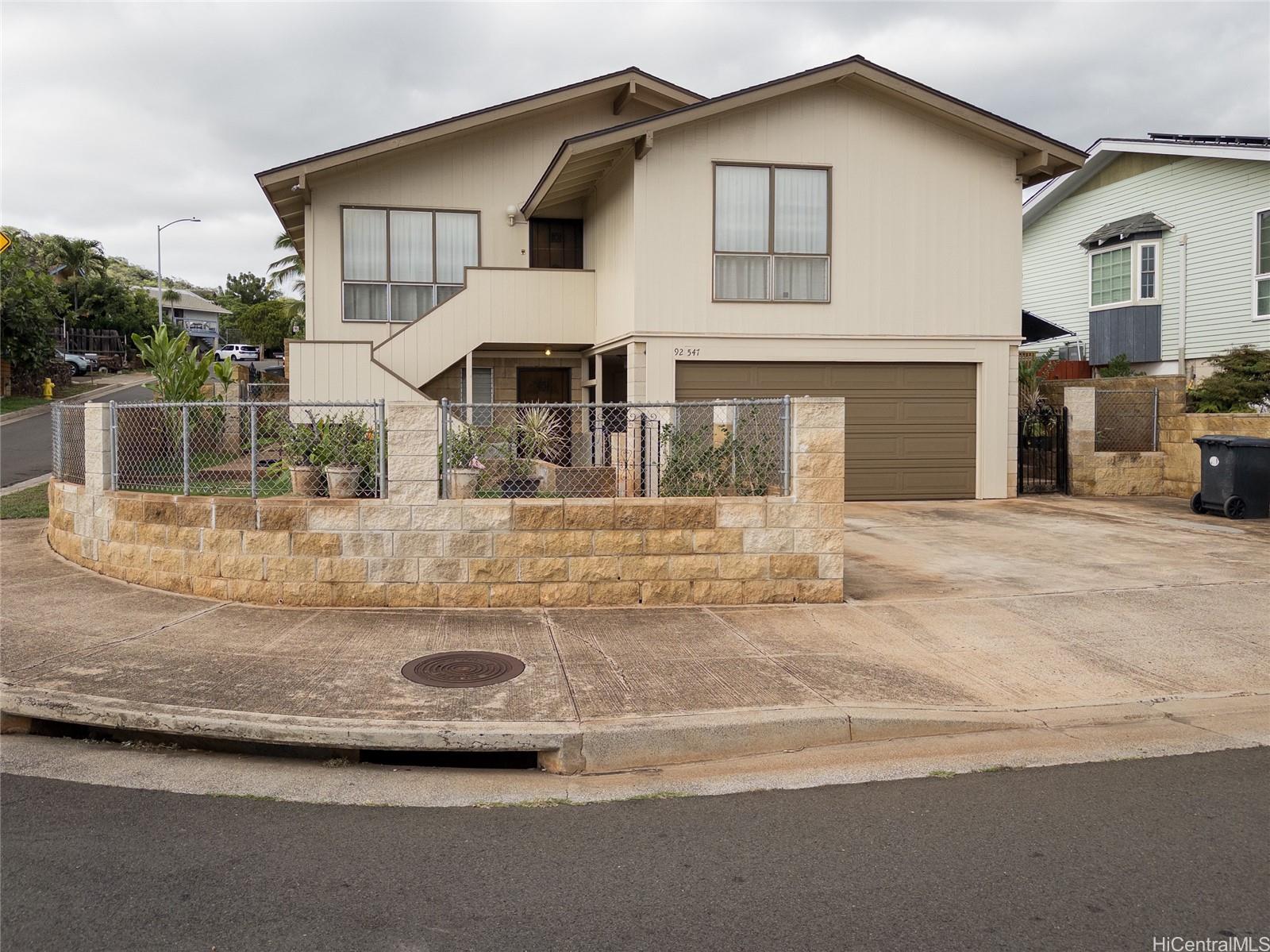 Akaawa St, Kapolei, HI 96707