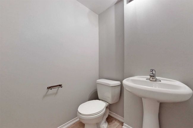 6 Hesketh Rd, House attached with 3 bedrooms, 3 bathrooms and 2 parking in Ajax ON | Image 16