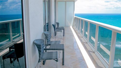 apt-2004-1830 S Ocean Dr, Hallandale Beach, FL, 33009-7695 | Card Image