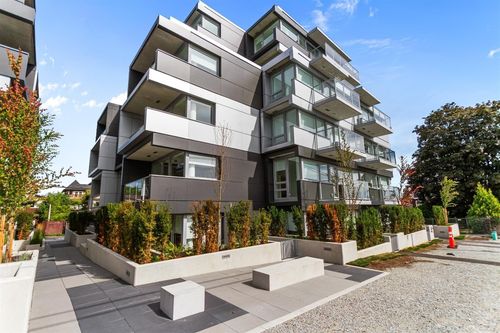 204-8120 Oak Street, Vancouver, BC, V6P0N2 | Card Image