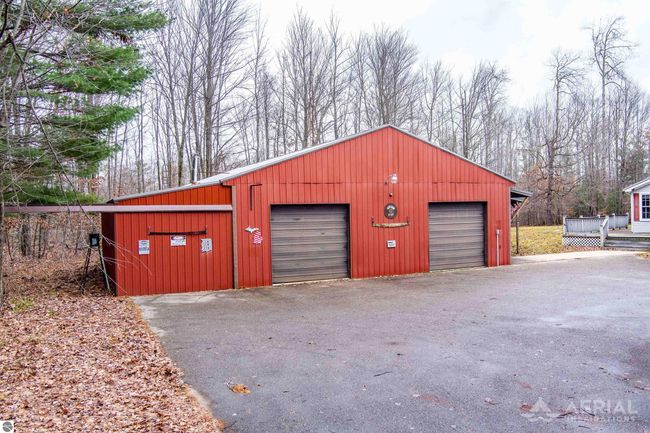 6130 Maple Ridge Rd, House other with 4 bedrooms, 2 bathrooms and null parking in Alger MI | Image 4