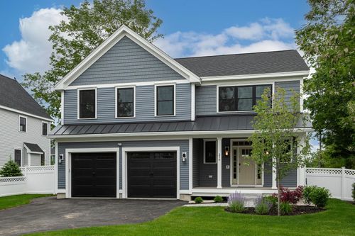 216 Woodbury Ave, Portsmouth, NH, 03801-3207 | Card Image