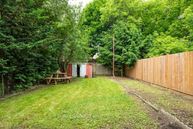 40 Claremore Ave, House other with 3 bedrooms, 2 bathrooms and 3 parking in Scarborough ON | Image 18