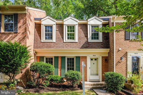 9654 Masterworks Dr, VIENNA, VA, 22181-6131 | Card Image