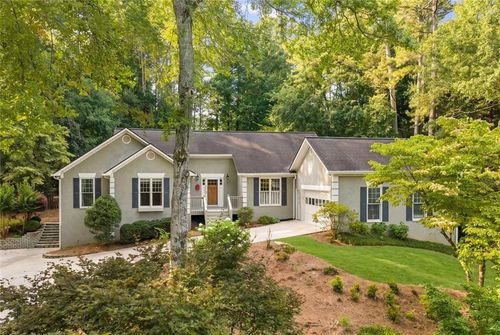 805 Pinehurst Dr, Woodstock, GA, 30188-1986 | Card Image