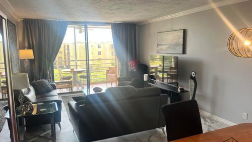 414-2871 Somerset Dr, Lauderdale Lakes, FL, 33311-1993 | Card Image