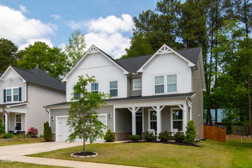 303 Forestview Crest Way, Fuquay-Varina, NC, 27526-2706 | Card Image