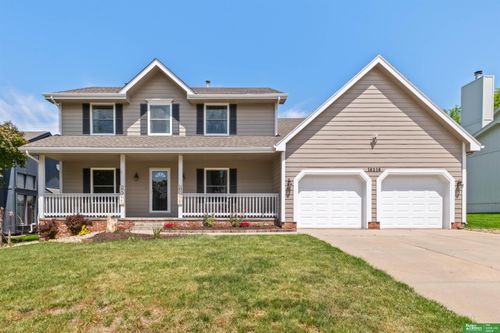 16216 Parker St, Omaha, NE, 68118-2431 | Card Image