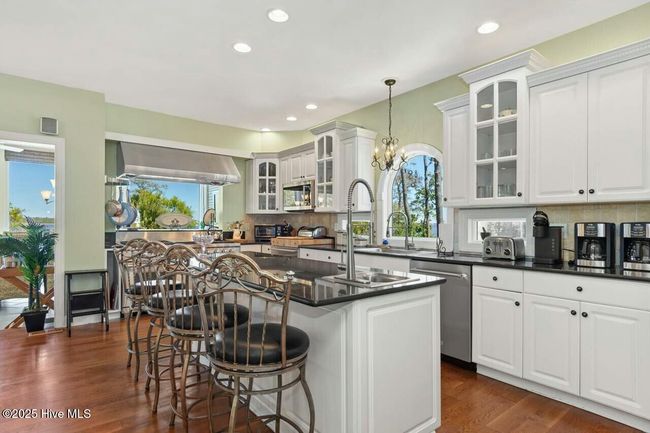 Island Kitchen | Image 41