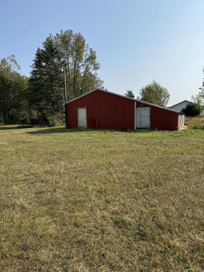 Pole Barn | Image 37