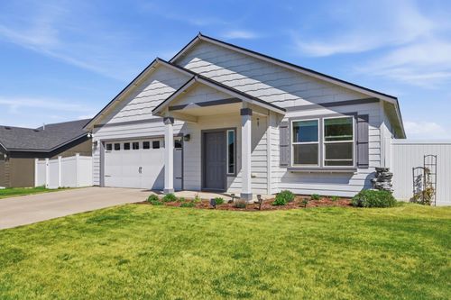 12802 W 1st Ave, Airway Heights, WA, 99001-5143 | Card Image