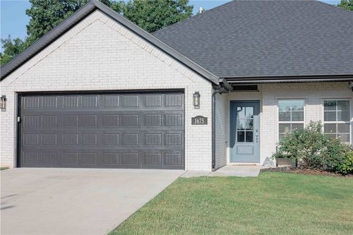 1675 Quincy Avenue, Fayetteville, AR, 72704 | Card Image