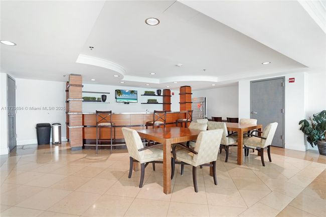 APT-704 - 1155 Brickell Bay Dr, Condo with 3 bedrooms, 2 bathrooms and null parking in Miami FL | Image 74