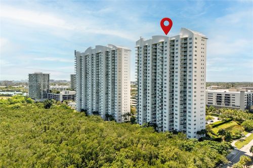 apt-2103-15051 Royal Oaks Ln, North Miami, FL, 33181-2461 | Card Image