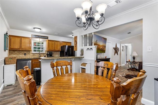 3303 Indian Mound Trl, House other with 3 bedrooms, 2 bathrooms and 2 parking in Crosby TX | Image 15