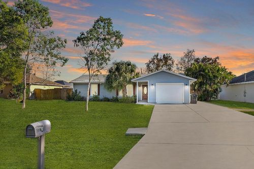 549 Nw Salina Ter, Port St. Lucie, FL, 34983-1139 | Card Image