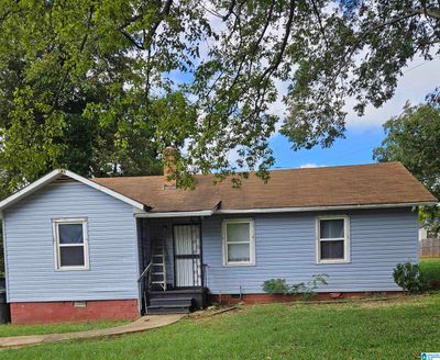 800 Sw 25 Th Street, House other with 3 bedrooms, 1 bathrooms and null parking in BIRMINGHAM AL | Image 1